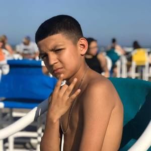 Meet your Posher, Ryan